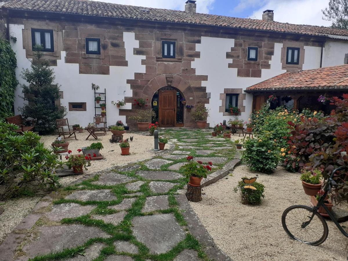 Hotel La Casona De Barrio, Alto Campoo Barrio  Dış mekan fotoğraf